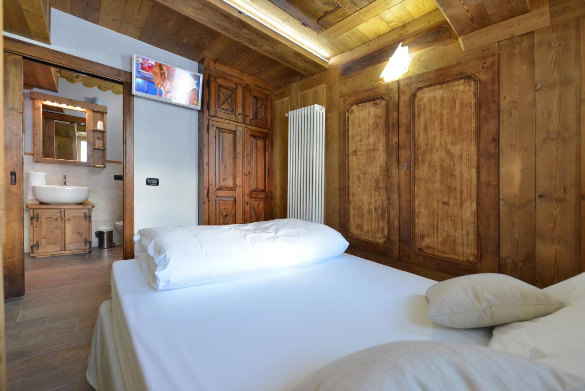 Mollino Rooms Breuil-Cervinia Zewnętrze zdjęcie
